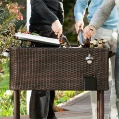 Springbreak Getränkewagen Kühlbox Terrassenkühlwagen 80l Rattandekor -Der Grillgarten Winkels 10029648 yy 0004 logo